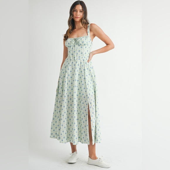 Mable Dresses & Skirts - MABLE Floral Print Bustier Back Lace Up Midi Dress